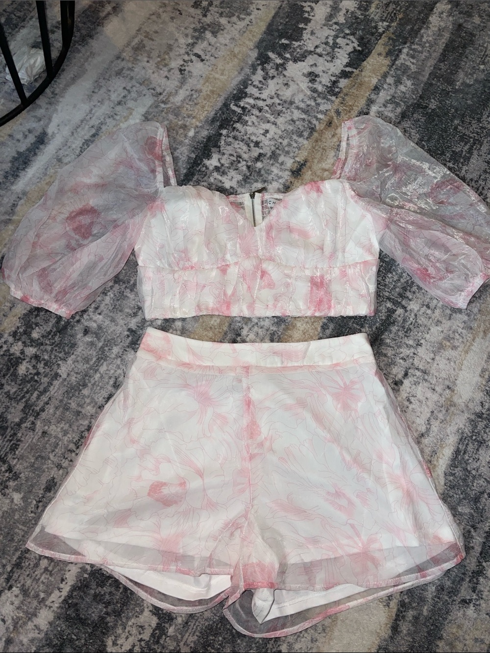 Large two piece set Chickways
